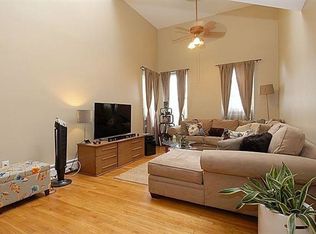 278 Monmouth St #402, Jersey City, NJ 07302