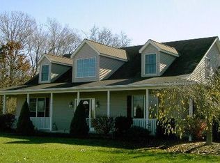 1180 Winterberry Ln, Medina, OH 44256