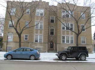 3705 W Byron St #1, Chicago, IL 60618