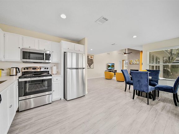 4th image of 3519 Arbor Pl