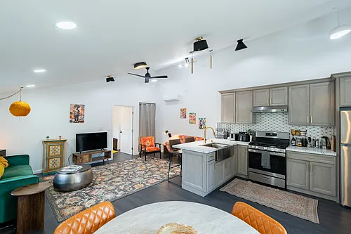 5221 Lone Pine Rd #2 Photo 1