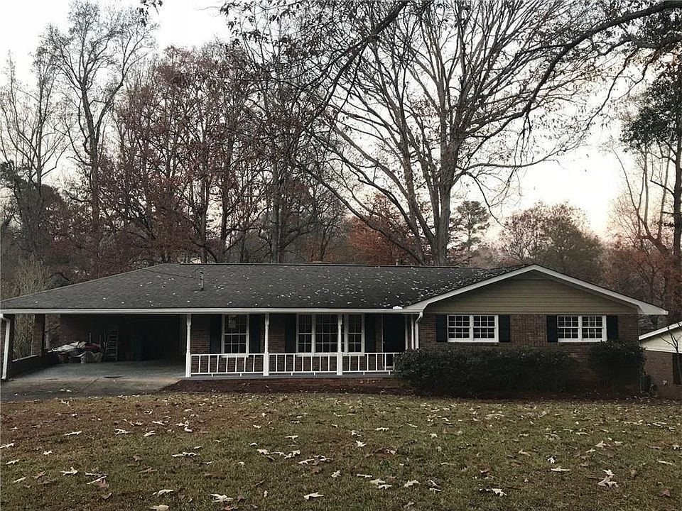 1st image of 4138 Honeysuckle Dr SE