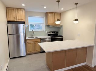 106 Trowbridge St, Cambridge, MA 02138
