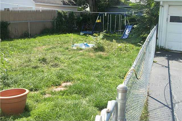 2nd image of 65 Woodman Park