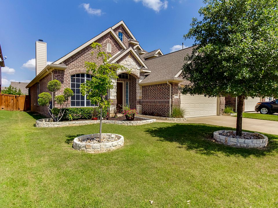1st image of 1908 Fountain Wood Dr