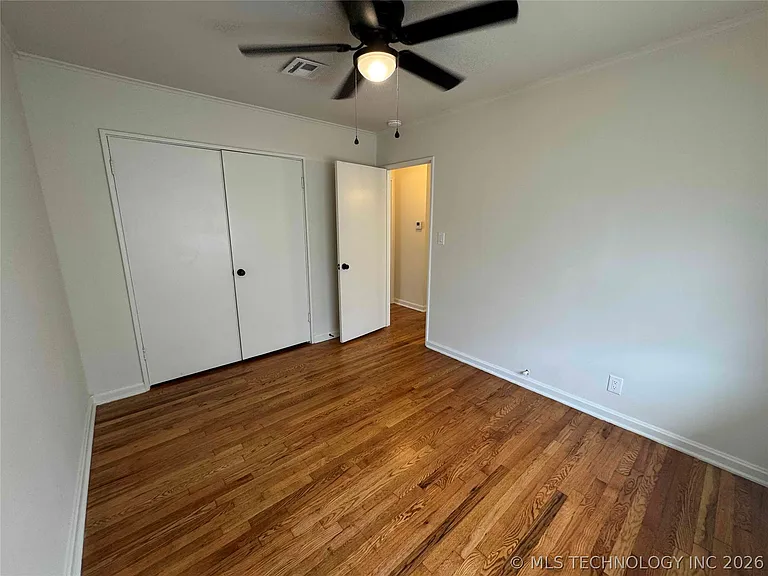 2743 E 3rd St — Photo 11