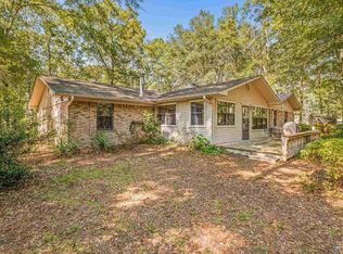 410 Deerfoot Ln, Cantonment, FL 32533