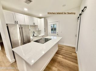 10490 Pinehurst Dr, Jacksonville, FL 32218