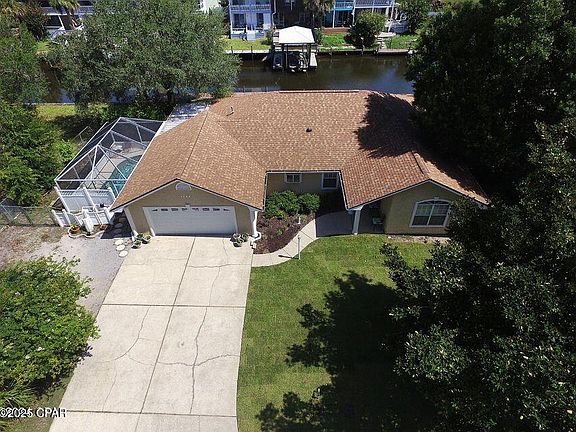 3rd image of 1220 Tuscany Rd