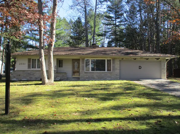 2561 Craig Dr, Lewiston, MI 49756