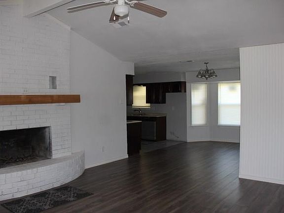 5th image of 721 Meadow Ln