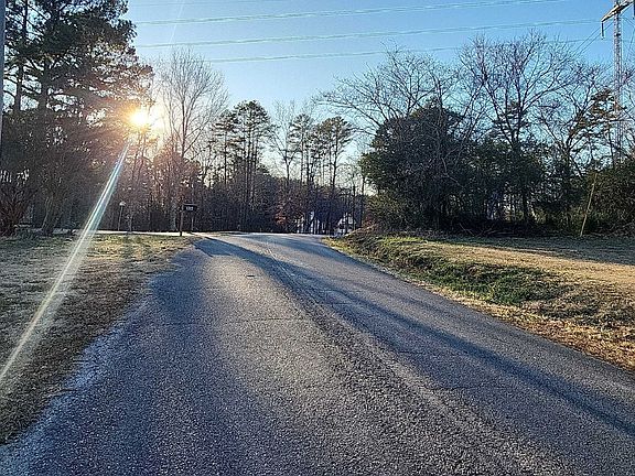 4th image of 1717 6th Street Rd