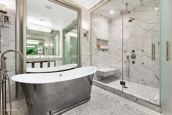 Sold by Corcoran | media 23