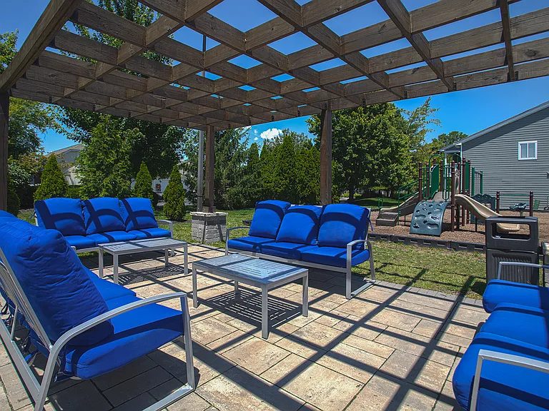 Island Club — Photo 26