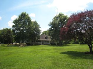 1228 Sam Johnson Rd, Columbia, TN 38401