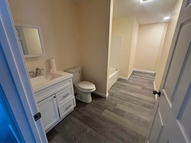 10 Boulder Dr #A — Photo 8