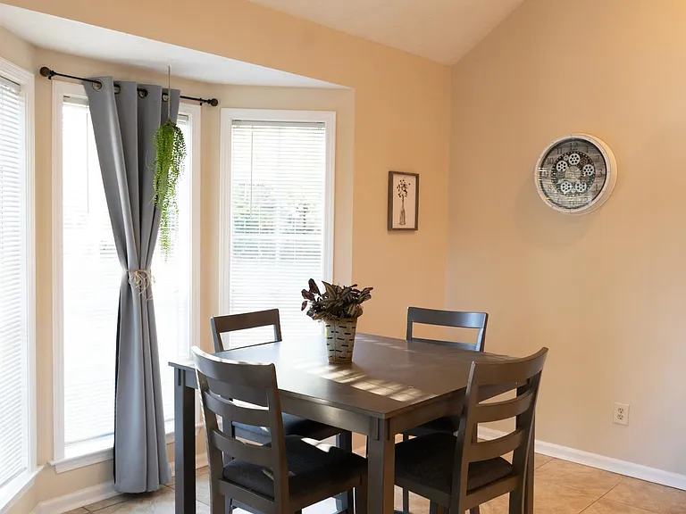 7307 Sandy Bluff Ct — Photo 5