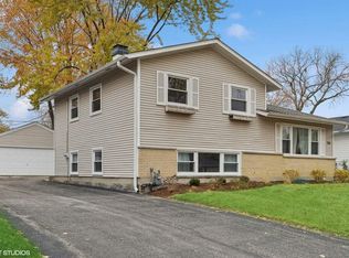 256 N California Ave, Mundelein, IL
