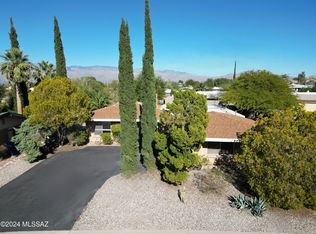 733 S Santa Ana Dr, Tucson, AZ 85710