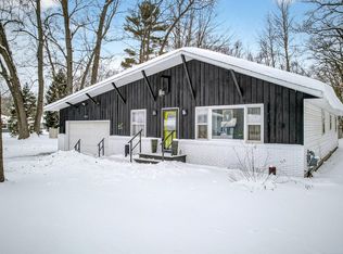 914 Victor Ave, Muskegon, MI 49445