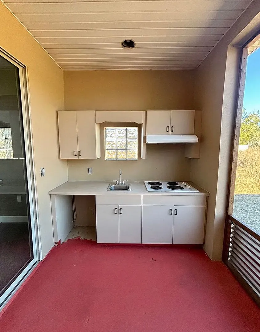 Coming Soon To Marion Oaks! Space, Comfort & Room To Make It Home — Photo 4