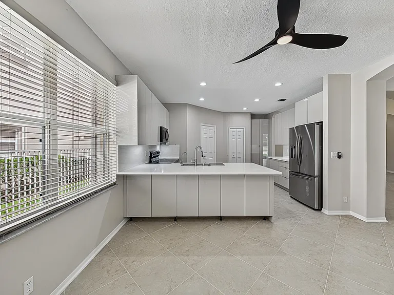 12325 Cascades Pointe Dr — Photo 26