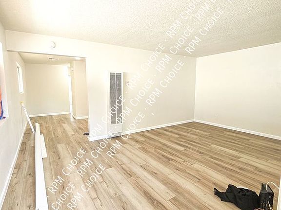 3rd image of 1431 W 35th Pl