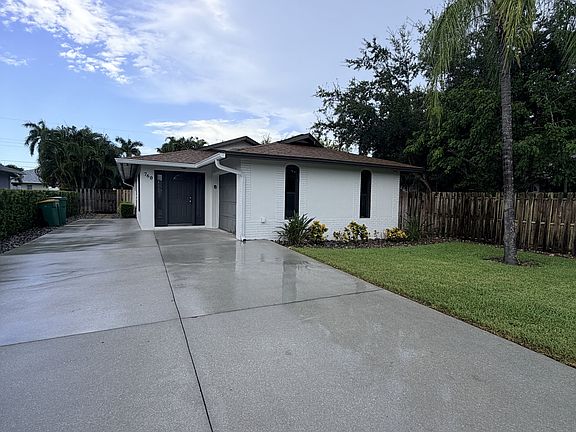 3rd image of 760 94th Ave N #1