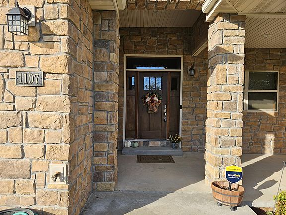 2nd image of 1107 Lake Road Drive