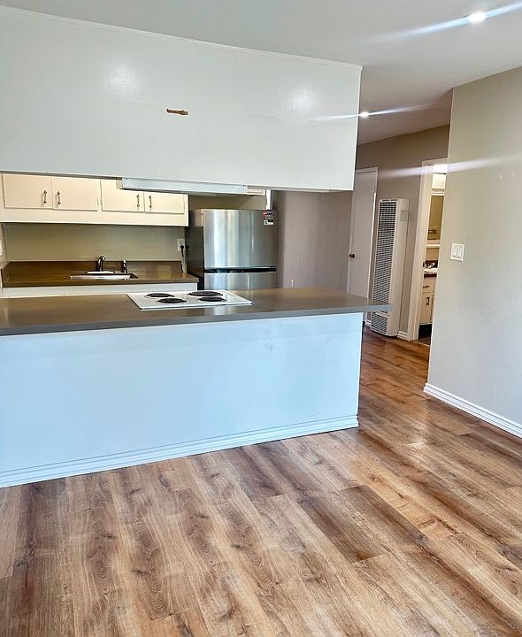 Open Kitchen