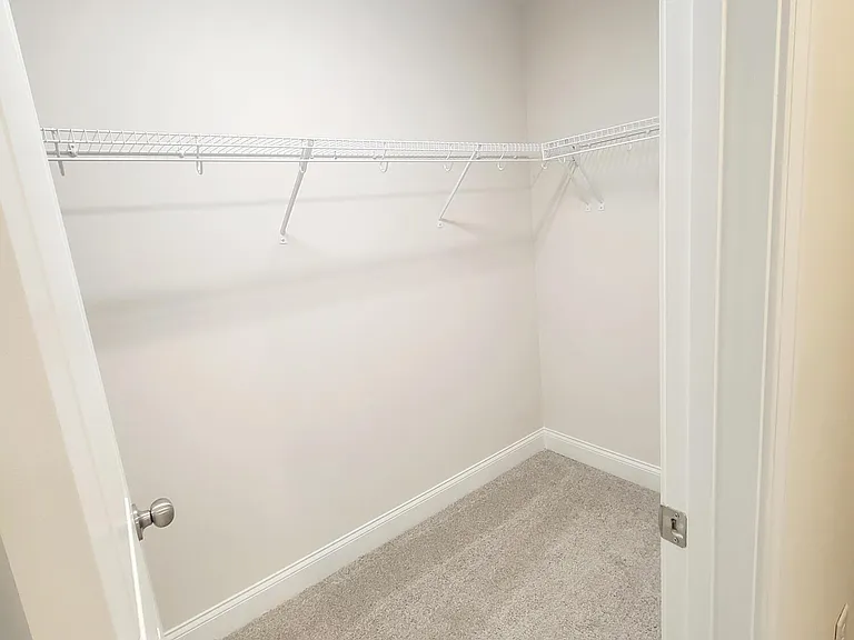 121 Scoville Rd — Photo 52