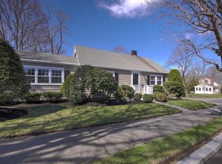 172 Green St, Marblehead, MA 01945