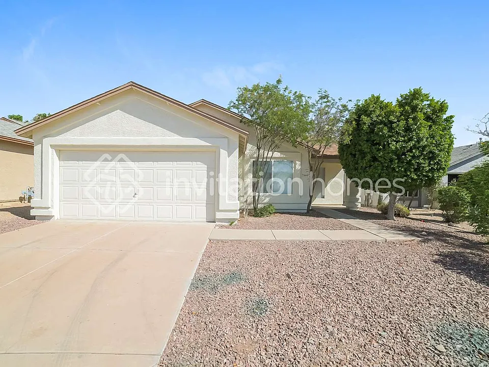 3643 W Melinda Ln