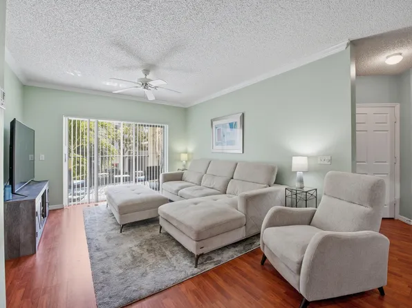 3221 Tuscany Way #3221, Boynton Beach, FL 33435