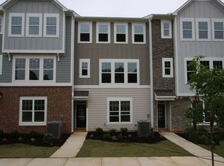 2925 Richardson Rd, Apex, NC 27502