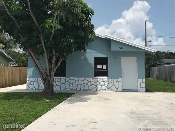 631 Alpine Ave, Lake Worth, FL 33461
