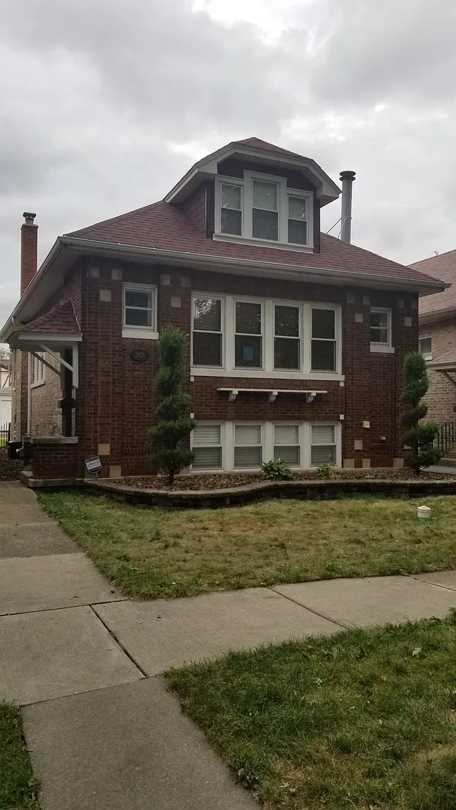 2836 Wenonah Ave photo 1