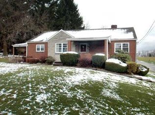 1310 Clay Pike, North Huntingdon, PA 15642