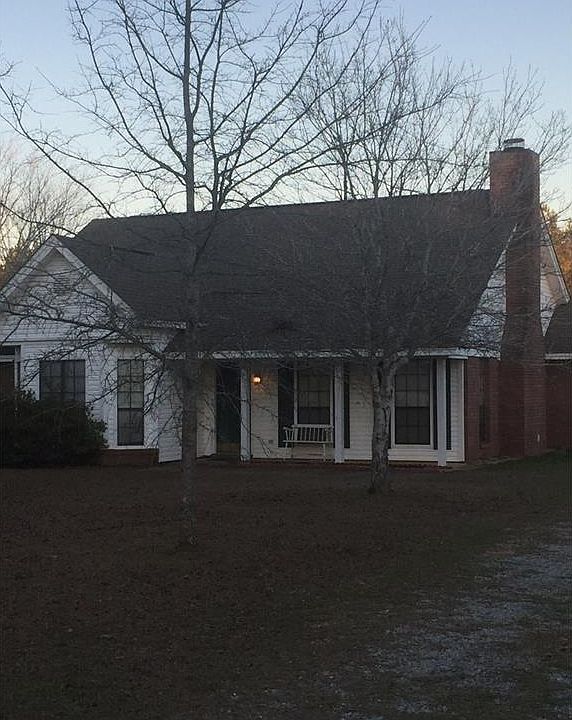 2nd image of 755 Shields Rd