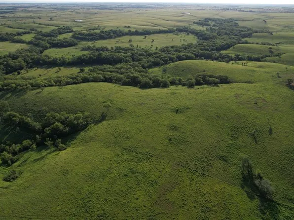 K Ave, Council Grove, KS 66846