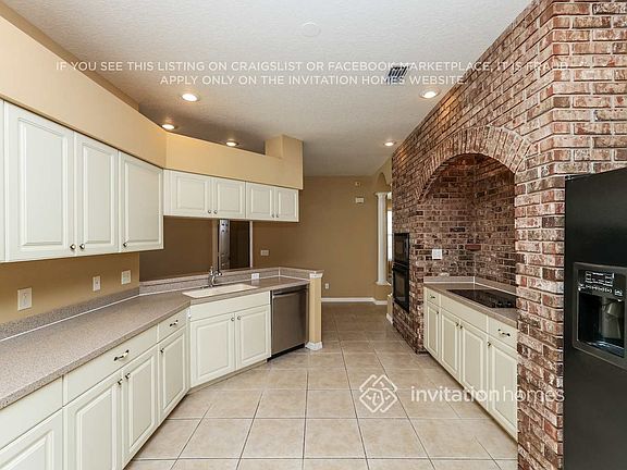 4th image of 6647 Thackston Dr