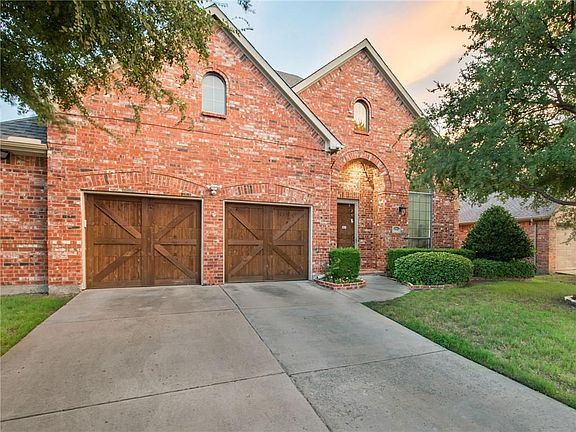 2nd image of 2624 Deer Hollow Dr