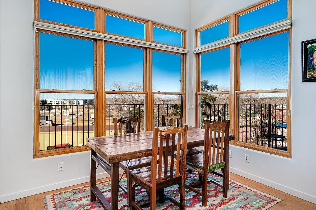 1010 Marquez Pl — Photo 3