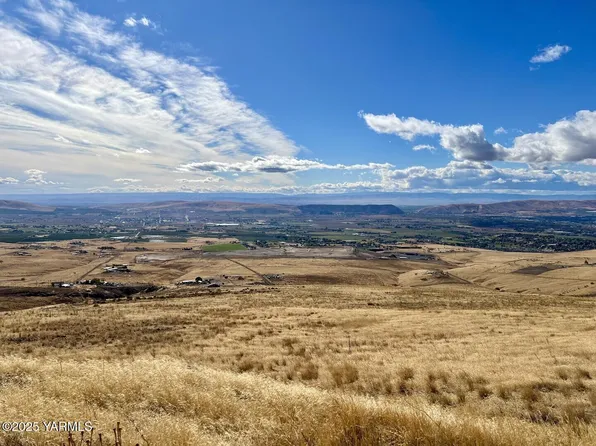 0 Unassigned Ave, Yakima, WA 98901