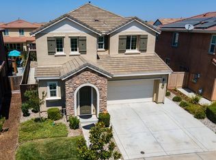 9925 Atrio Cir, Elk Grove, CA 95757