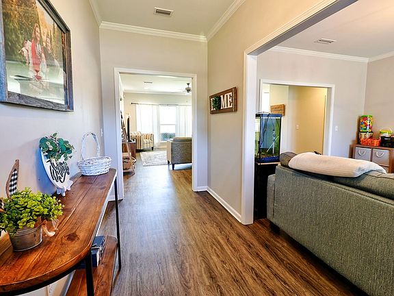 5th image of 108 Asbury Park Dr
