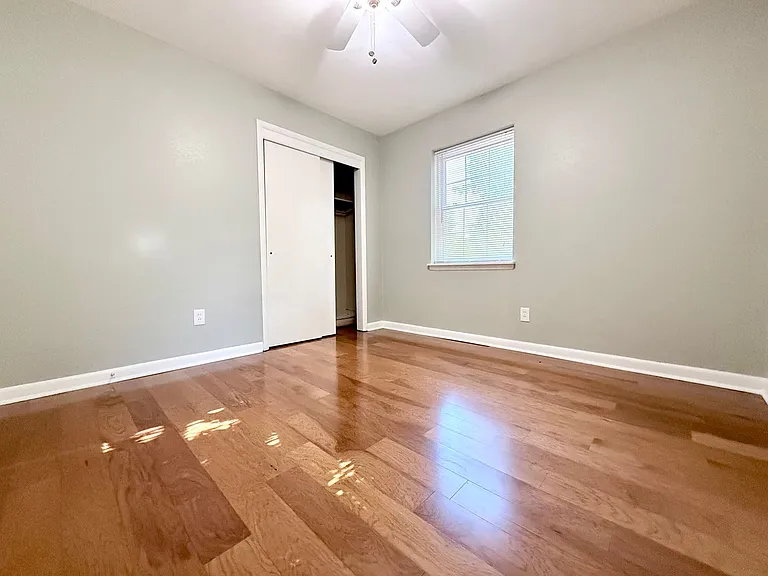 2025 NW 46th St — Photo 12