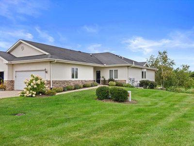 407 Creekside PLACE, Delavan, WI, 53115