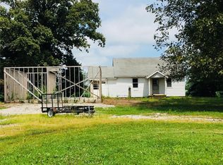 5967 N State Route 157, Edwardsville, IL 62025