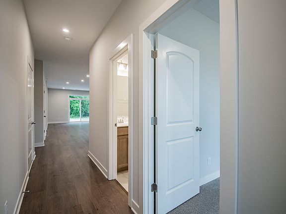 5th image of 582 Alabaster Ln Lot 178